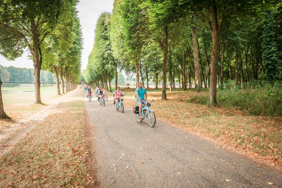 versailles cycling tours