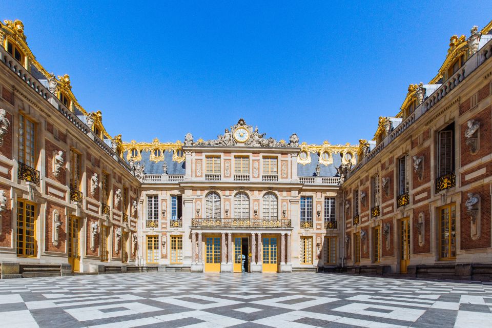 Versailles Private Tour 2023 - Luxury Coach from Paris